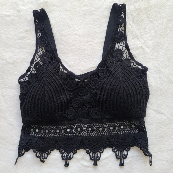 Urban Outfitters Tops - 50% Sale!💕 Urban Outfitters Boho Crochet/Lace Festival Top